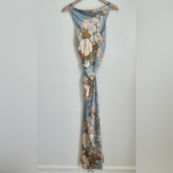 reformation casette silk dress in serene | size 6 - Picture 2 of 13